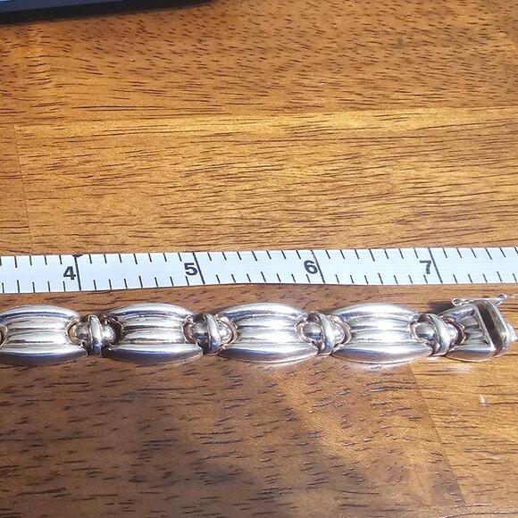 Tube linked silver bracelet - Picture 2 of 7